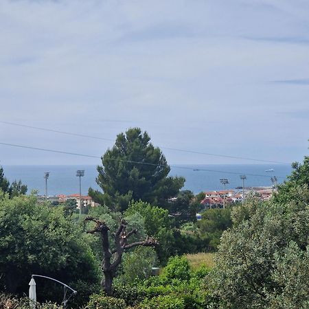 Campo Al Lupo Lägenhet Livorno Exteriör bild